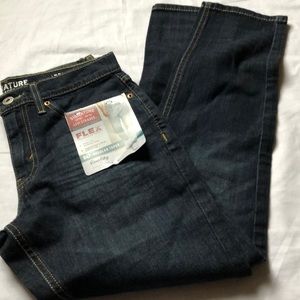 Jeans new mens sizes W29" x 30" long  or W28" x 30"L  Signature Levi Strauss